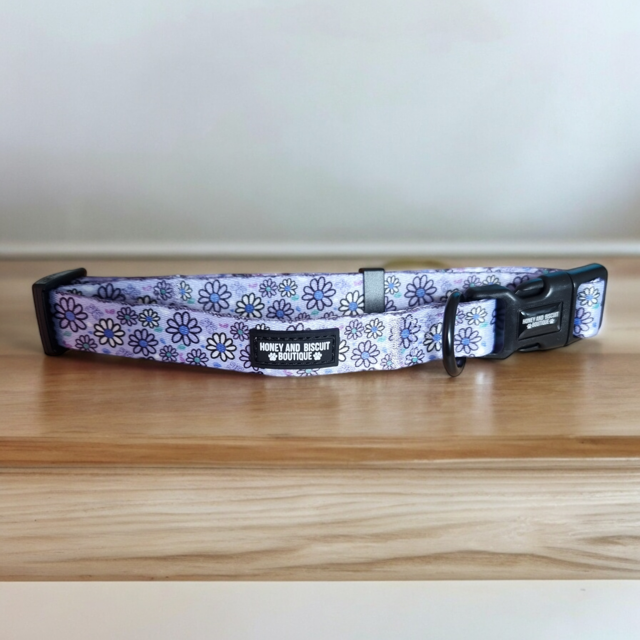 Dog Collar - Pups A Daisy Lilac M