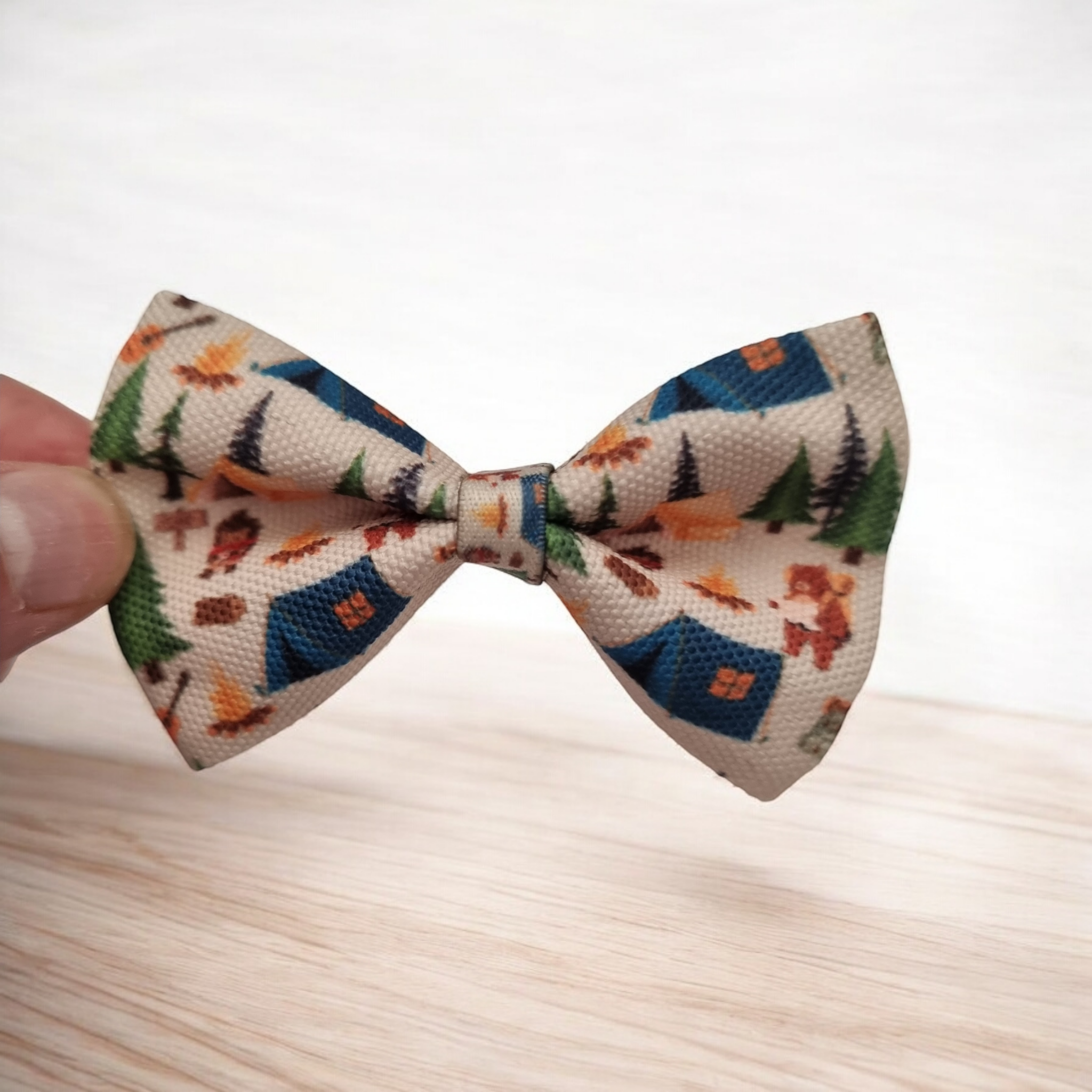 Dog Bow - Pup's In The Woods