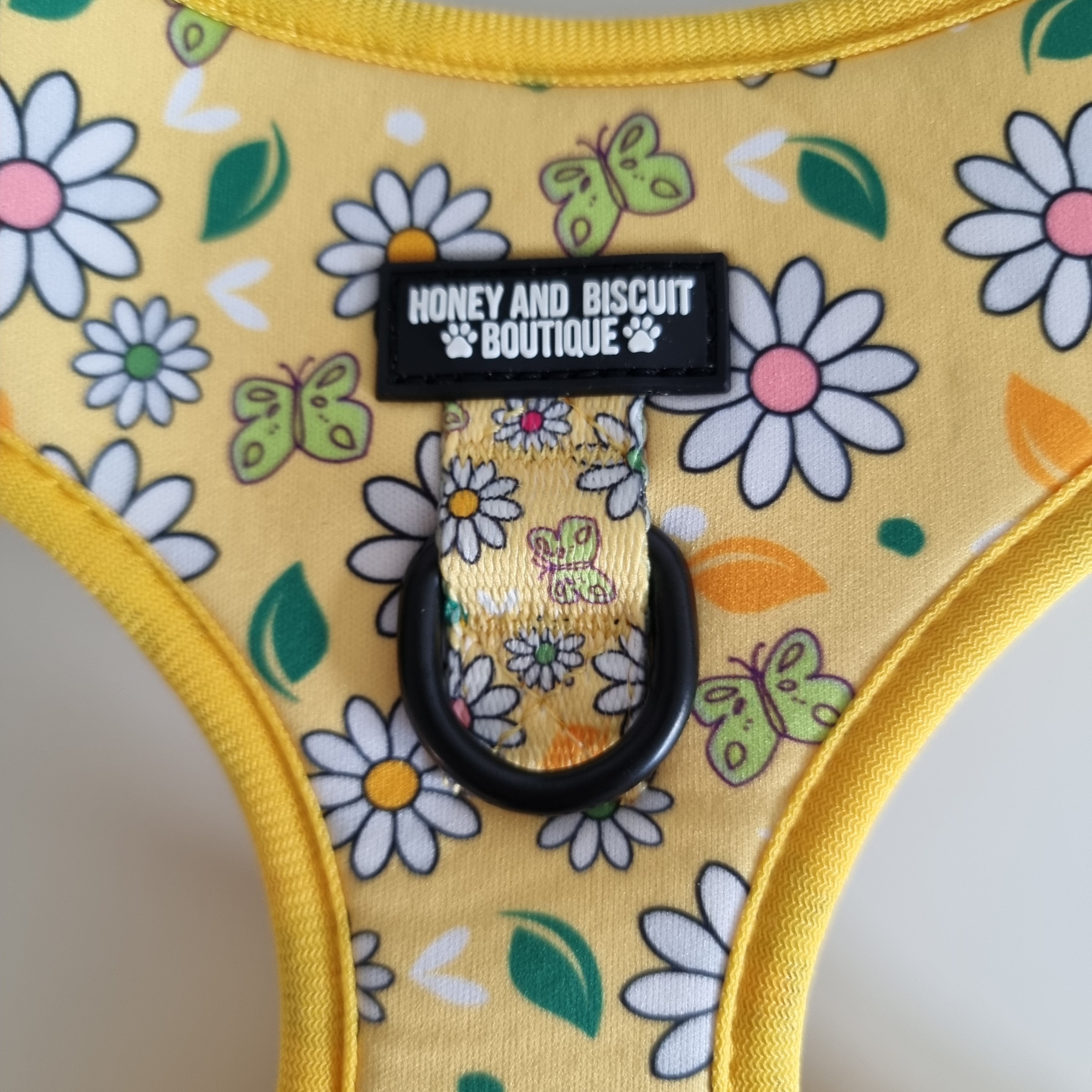 Pups A Daisy Yellow– Adjustable Floral Dog Harness for Small Dogs (No Pull)