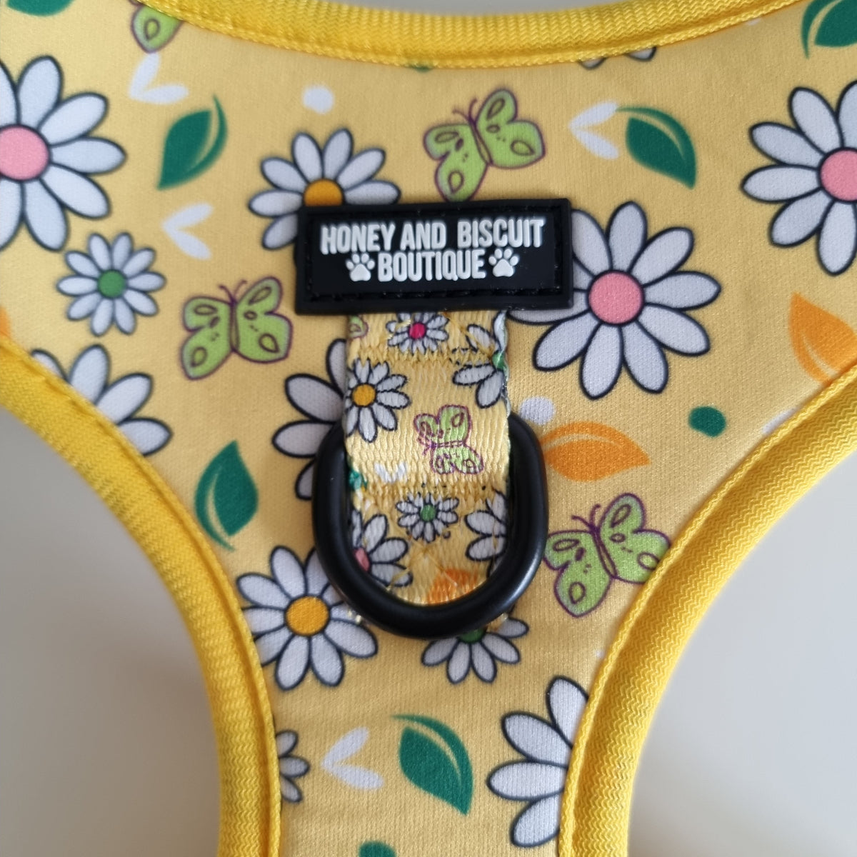 Pups A Daisy Yellow – Harness, Lead & Collar Bundle (3 Piece Set)