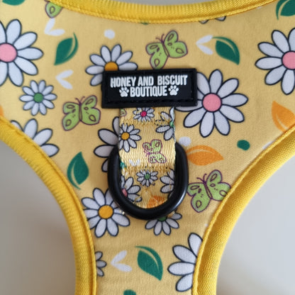 Pups A Daisy Yellow – Harness, Lead & Collar Bundle (3 Piece Set)