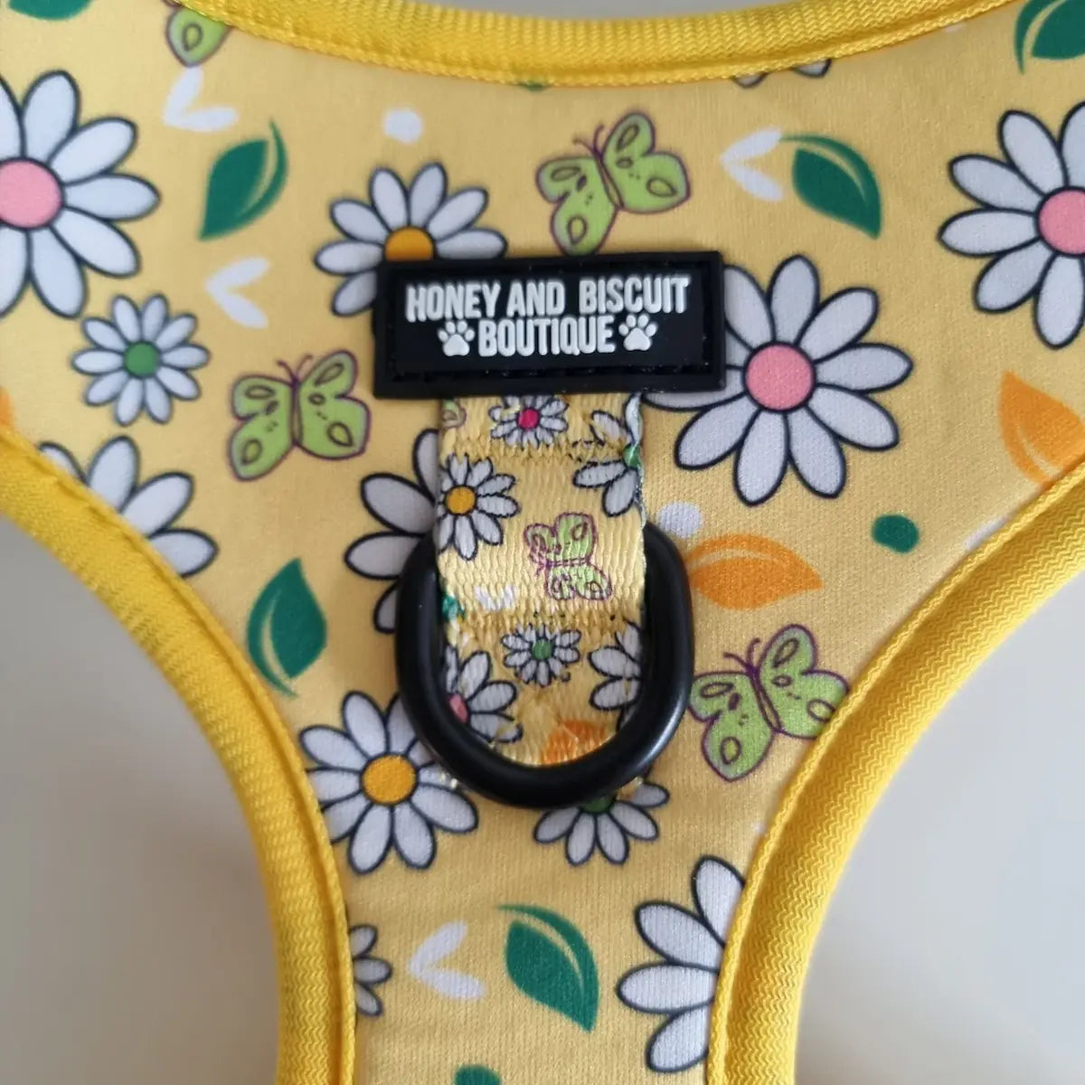 Pups A Daisy Yellow– Adjustable Floral Dog Harness for Small Dogs (No Pull)